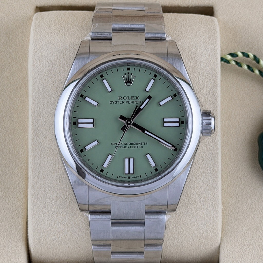 Rolex New 2025 Pistachio Green Dial 41mm