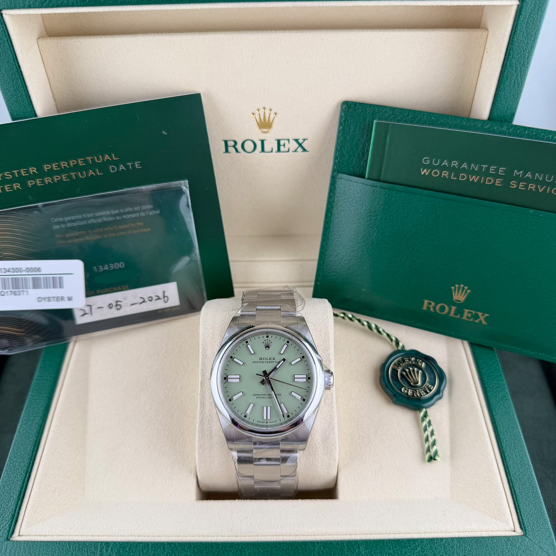Rolex New 2025 Pistachio Green Dial 41mm